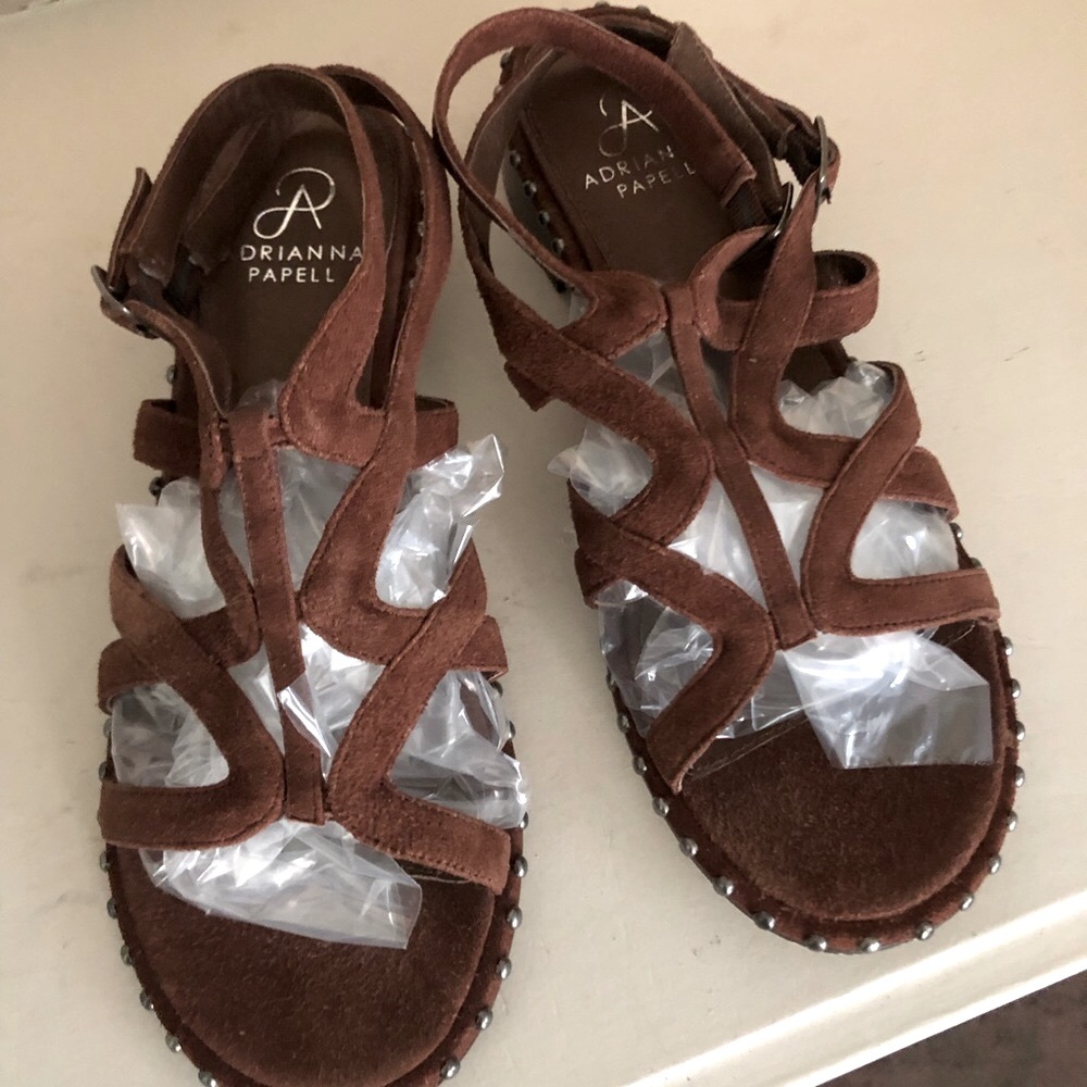 Adrianna Papell Womens Brown Leather Sandals Studded Flats Boho Shoes 7.5M Suede